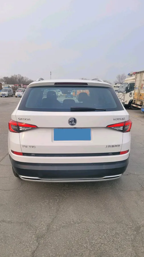 2018 Skoda Kodiak 2.0T 186HP L4 7DCT,autocango,china used car exporter,china ev exporter,chinese used car exporter,chinese used ev exporter