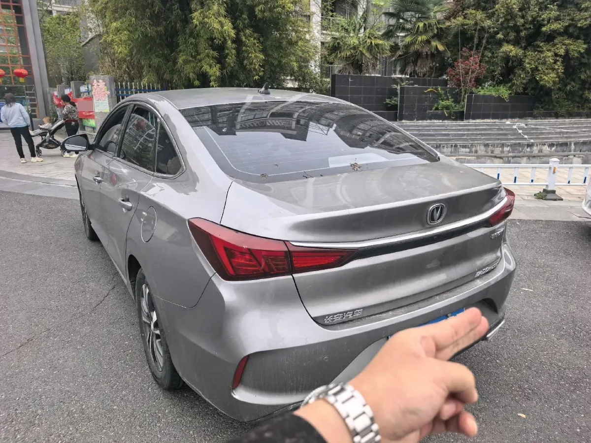 2021 ChangAn Eado 1.4T 160HP L4 7DCT,autocango,china used car exporter,china ev exporter,chinese used car exporter,chinese used ev exporter