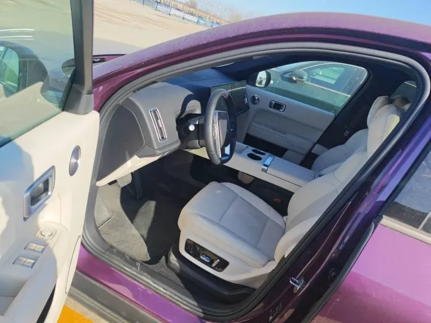 2025 Li L9 Range Extended 154HP REEV,autocango,china used car exporter,china ev exporter,chinese used car exporter,chinese used ev exporter