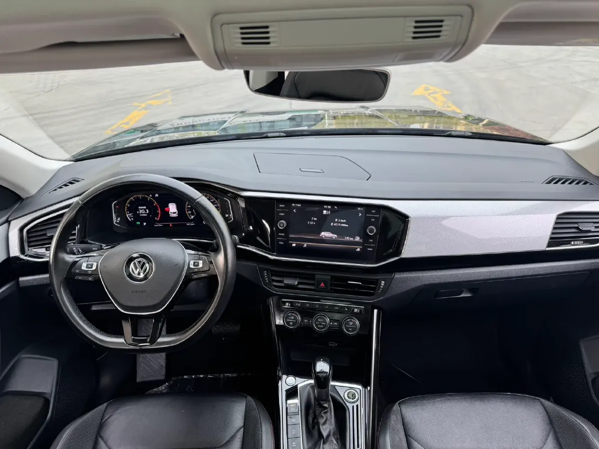 2019 Volkswagen Tayron 2.0T 186HP L4 7DCT,autocango,china used car exporter,china ev exporter,chinese used car exporter,chinese used ev exporter