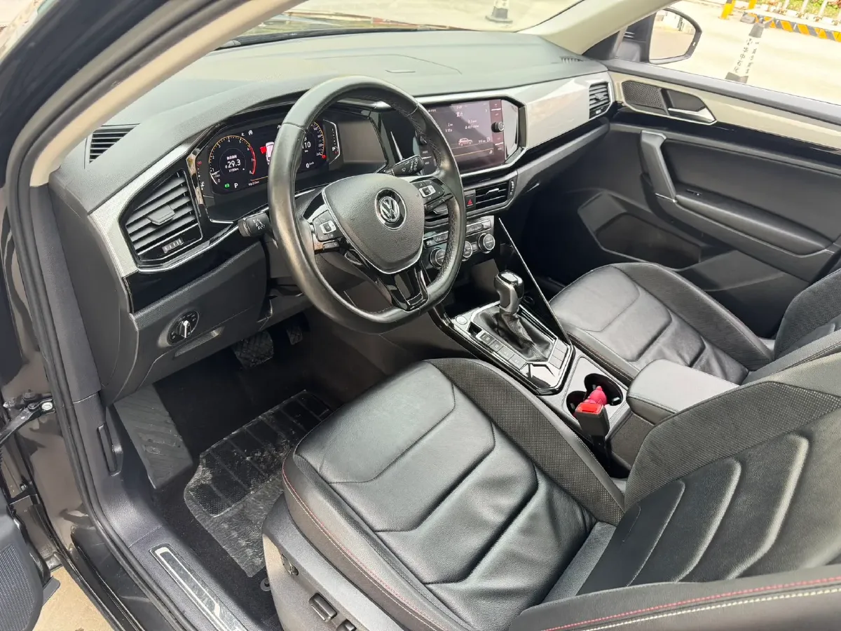 2019 Volkswagen Tayron 2.0T 186HP L4 7DCT,autocango,china used car exporter,china ev exporter,chinese used car exporter,chinese used ev exporter