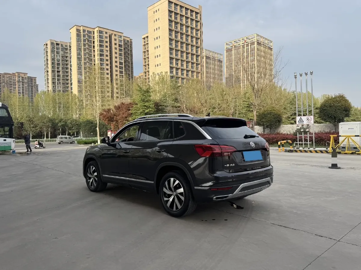 2019 Volkswagen Tayron 2.0T 186HP L4 7DCT,autocango,china used car exporter,china ev exporter,chinese used car exporter,chinese used ev exporter