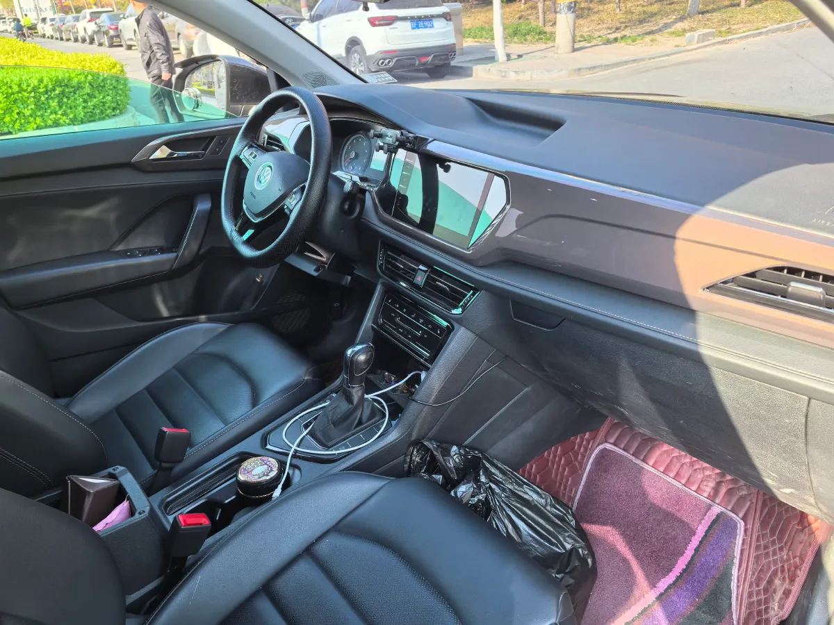 2021 Volkswagen Tharu 1.4T 150HP L4 7DCT,autocango,china used car exporter,china ev exporter,chinese used car exporter,chinese used ev exporter