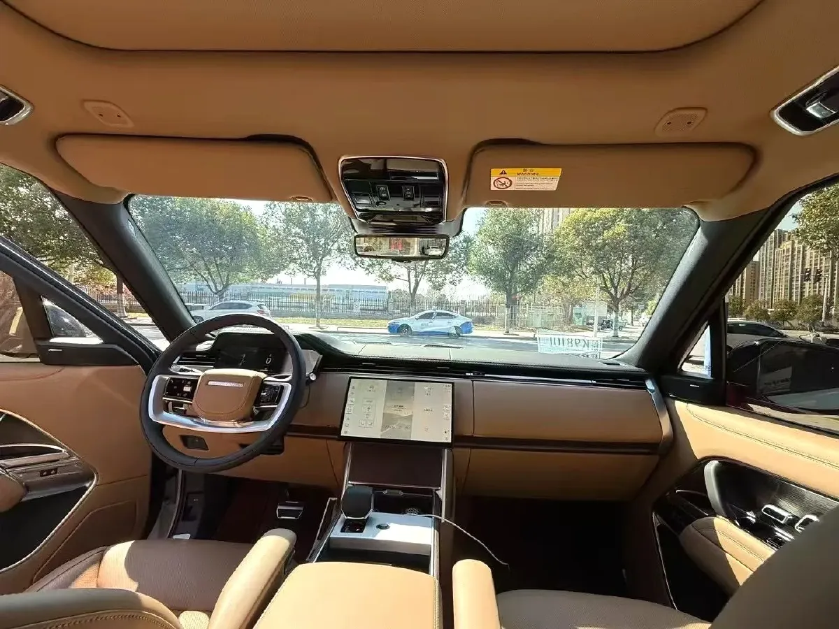 2025 Land Rover Range Rover 3.0T 400HP L6 8AT,autocango,china used car exporter,china ev exporter,chinese used car exporter,chinese used ev exporter