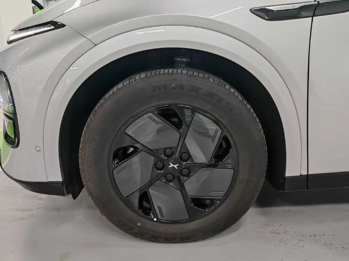 2025 Xpeng G6 BEV 68.5KWH,autocango,china used car exporter,china ev exporter,chinese used car exporter,chinese used ev exporter