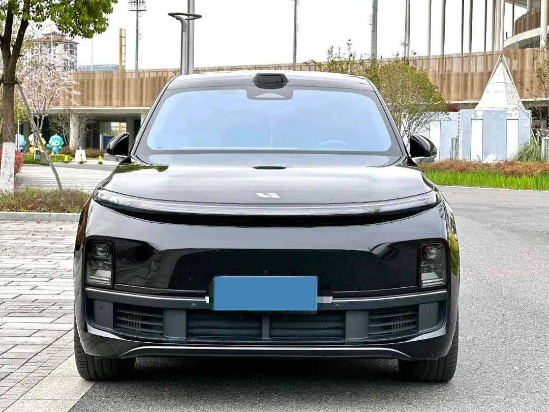 2024 Li L9 Range Extended 154HP REEV 52.3KWH,autocango,china used car exporter,china ev exporter,chinese used car exporter,chinese used ev exporter