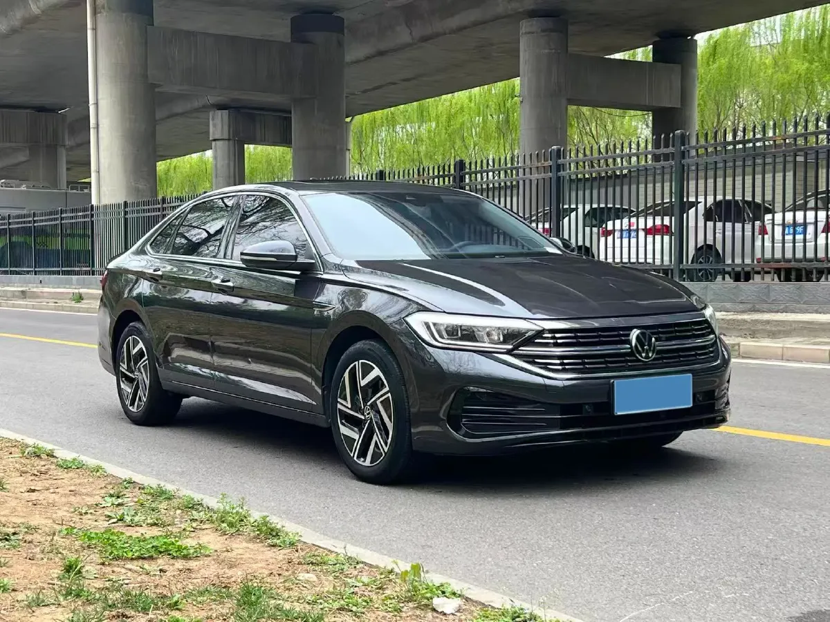2023 Volkswagen Sagitar 1.5T 160HP L4 7DCT,autocango,china used car exporter,china ev exporter,chinese used car exporter,chinese used ev exporter