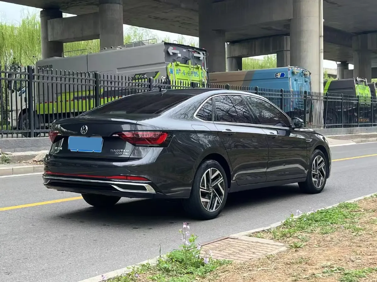 2023 Volkswagen Sagitar 1.5T 160HP L4 7DCT,autocango,china used car exporter,china ev exporter,chinese used car exporter,chinese used ev exporter
