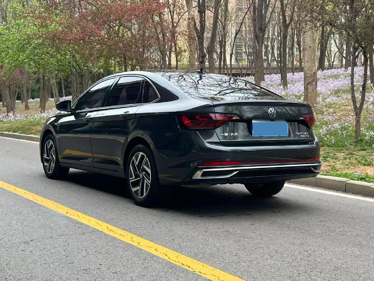 2023 Volkswagen Sagitar 1.5T 160HP L4 7DCT,autocango,china used car exporter,china ev exporter,chinese used car exporter,chinese used ev exporter