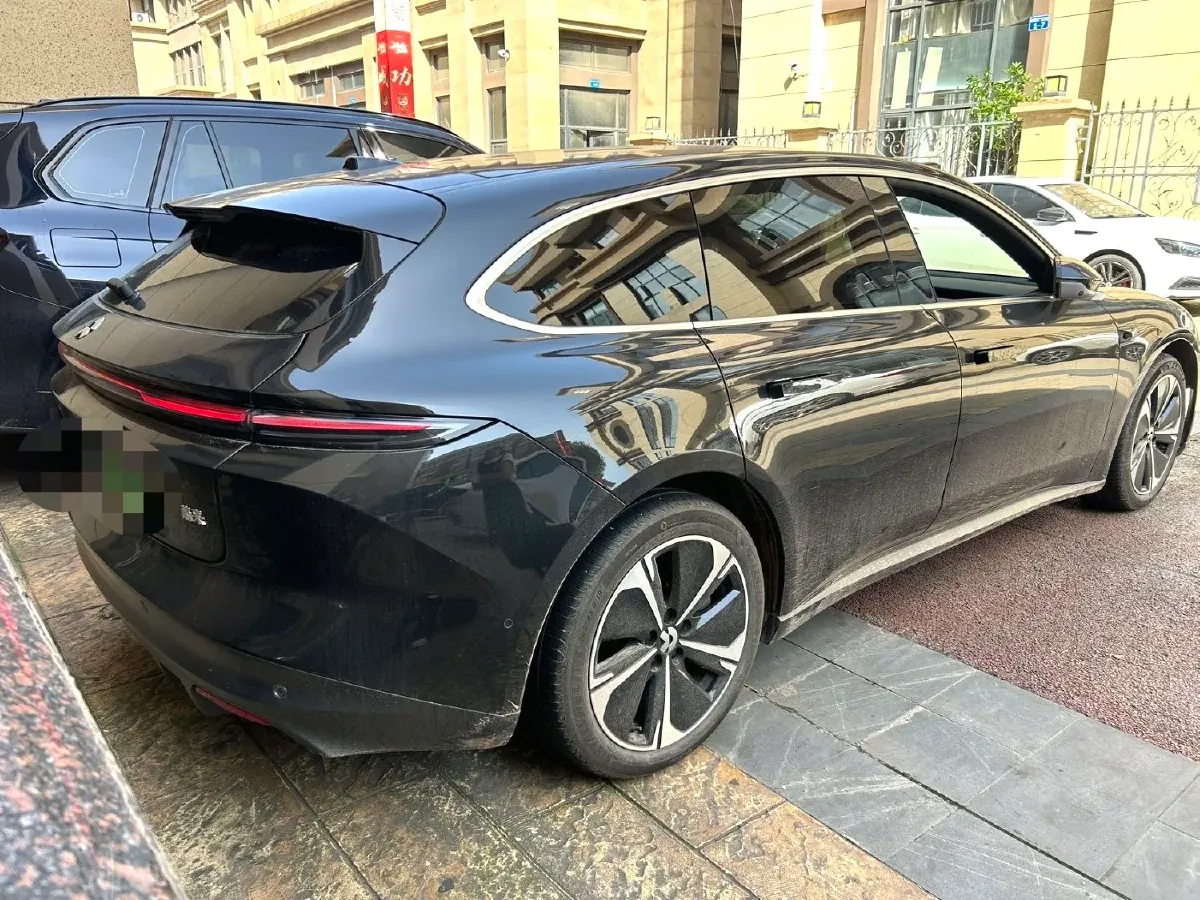 2024 NIO ET5T BEV 75KWH,autocango,china used car exporter,china ev exporter,chinese used car exporter,chinese used ev exporter