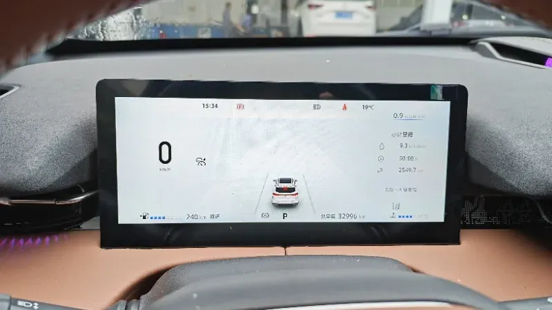 2025 ChangAn UNI-Z 1.5T 188HP L4 7DCT,autocango,china used car exporter,china ev exporter,chinese used car exporter,chinese used ev exporter