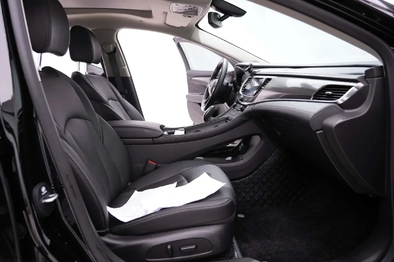 2022 Buick Larcosse 1.5T 169HP L4 9AT,autocango,china used car exporter,china ev exporter,chinese used car exporter,chinese used ev exporter