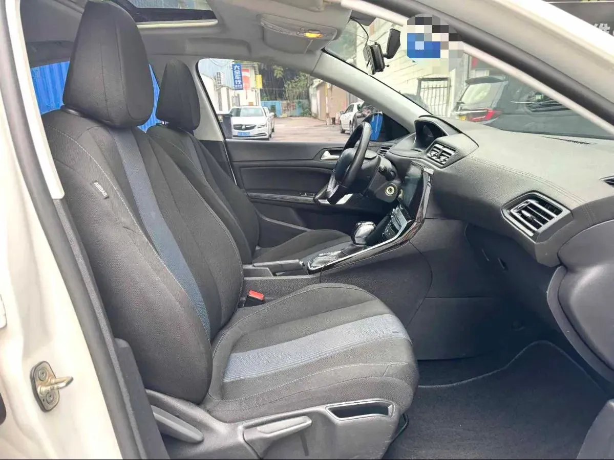 2018 Peugeot 308 1.6L 117HP L4 6AT,autocango,china used car exporter,china ev exporter,chinese used car exporter,chinese used ev exporter