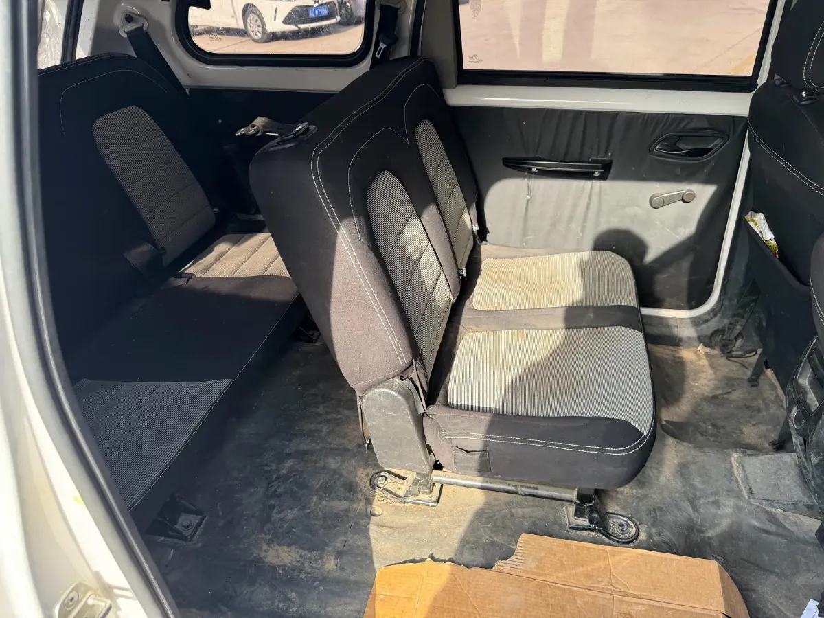 2019 WuLing HongGuang 1.5L 105HP L4 5MT,autocango,china used car exporter,china ev exporter,chinese used car exporter,chinese used ev exporter