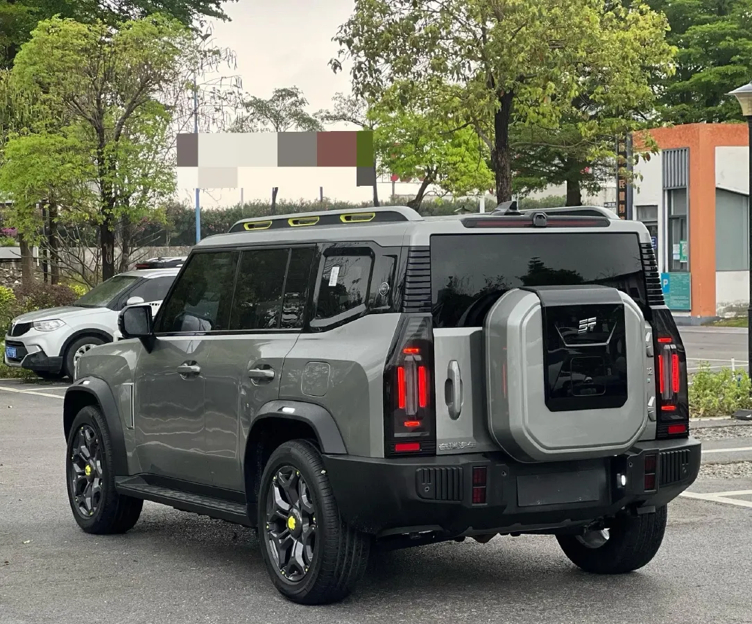 2024 Jetour ShanHai TravellerC-DM 1.5T 156HP L4 3DHT PHEV 43.24KWH,autocango,china used car exporter,china ev exporter,chinese used car exporter,chinese used ev exporter