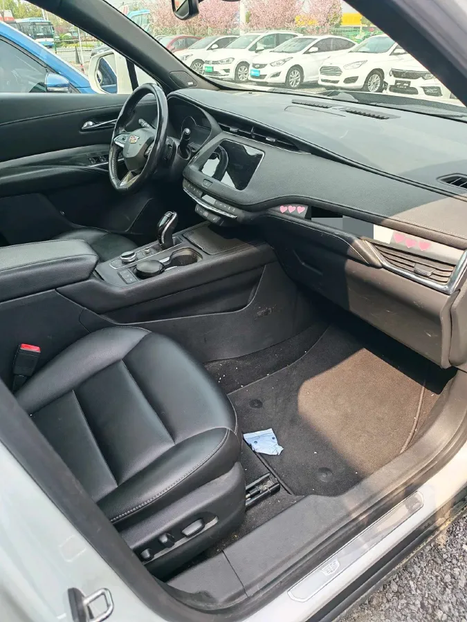 2020 Cadillac XT4 2.0T 241HP L4 9AT,autocango,china used car exporter,china ev exporter,chinese used car exporter,chinese used ev exporter