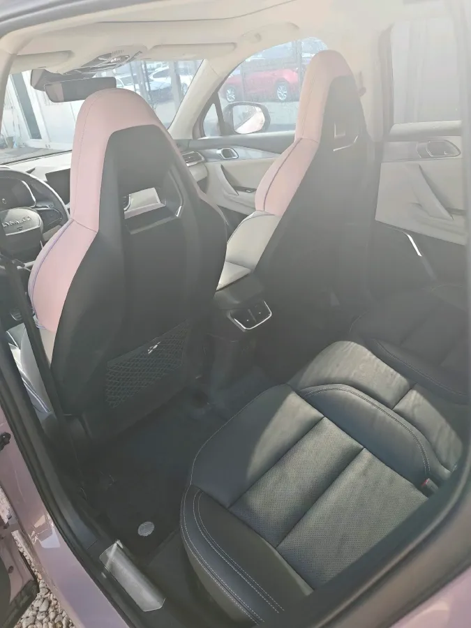 2023 LYNK&CO 03 1.5T 181HP L4 7DCT,autocango,china used car exporter,china ev exporter,chinese used car exporter,chinese used ev exporter