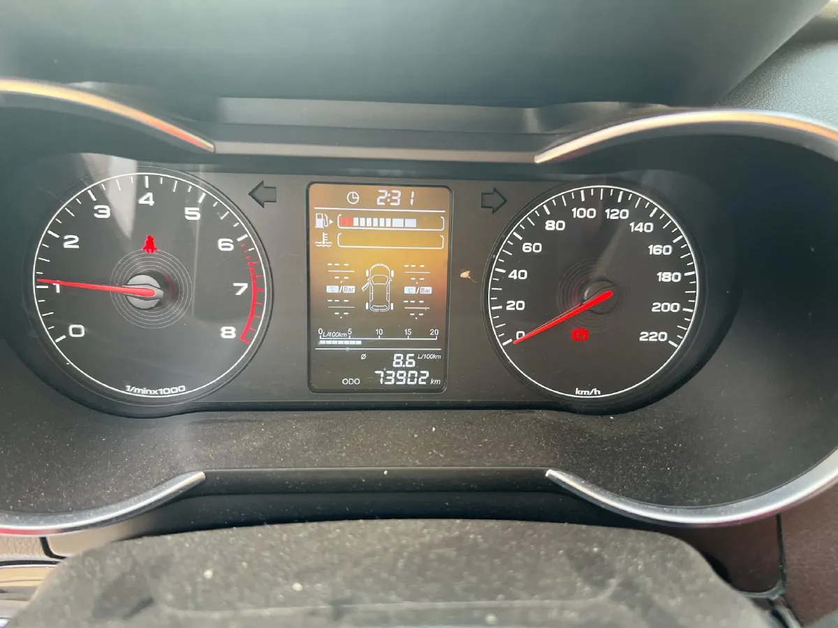 2018 Jetour X70 1.5T 147HP L4 5MT,autocango,china used car exporter,china ev exporter,chinese used car exporter,chinese used ev exporter