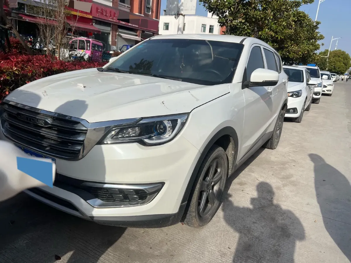 2018 Jetour X70 1.5T 147HP L4 5MT,autocango,china used car exporter,china ev exporter,chinese used car exporter,chinese used ev exporter