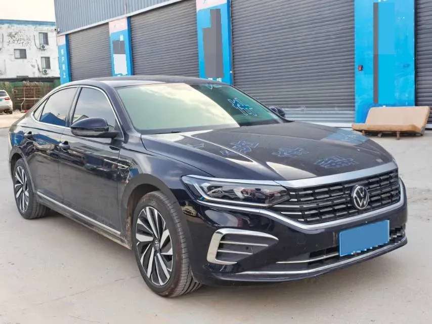 2024 Volkswagen Passat 2.0T 186HP L4 7DCT,autocango,china used car exporter,china ev exporter,chinese used car exporter,chinese used ev exporter