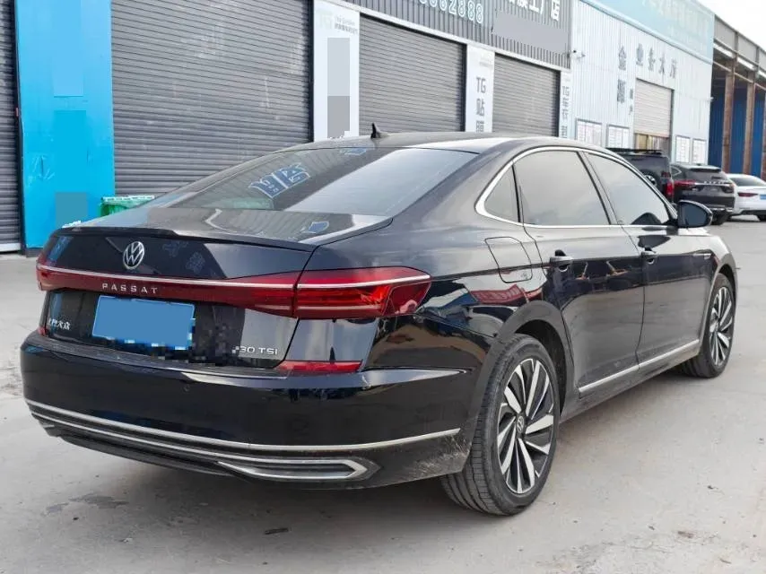 2024 Volkswagen Passat 2.0T 186HP L4 7DCT,autocango,china used car exporter,china ev exporter,chinese used car exporter,chinese used ev exporter