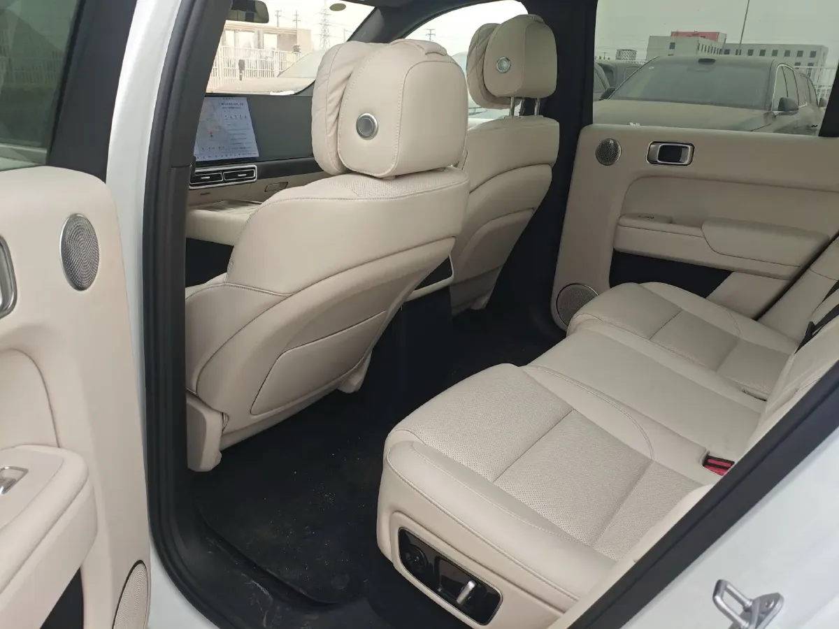 2025 Li L7 Range Extended 154HP REEV,autocango,china used car exporter,china ev exporter,chinese used car exporter,chinese used ev exporter