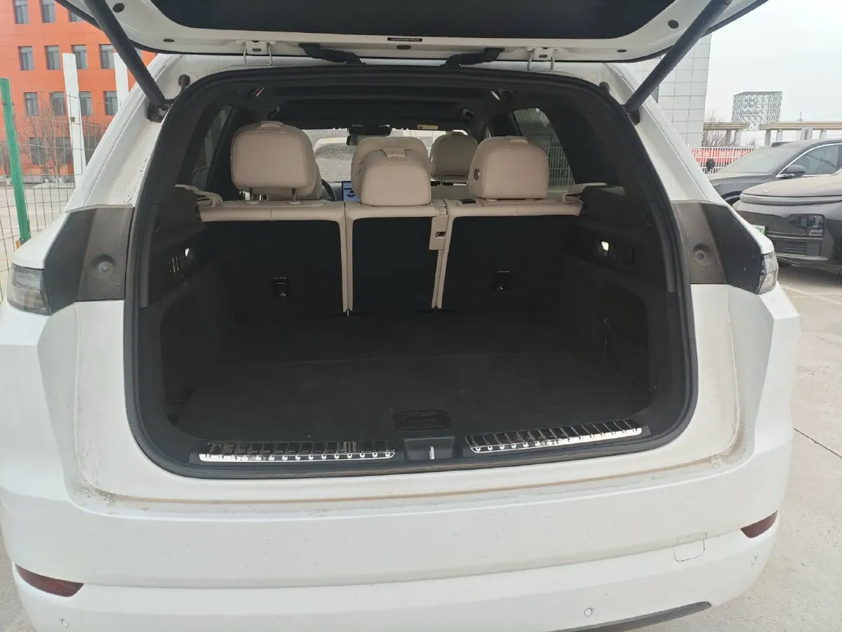 2025 Li L7 Range Extended 154HP REEV,autocango,china used car exporter,china ev exporter,chinese used car exporter,chinese used ev exporter