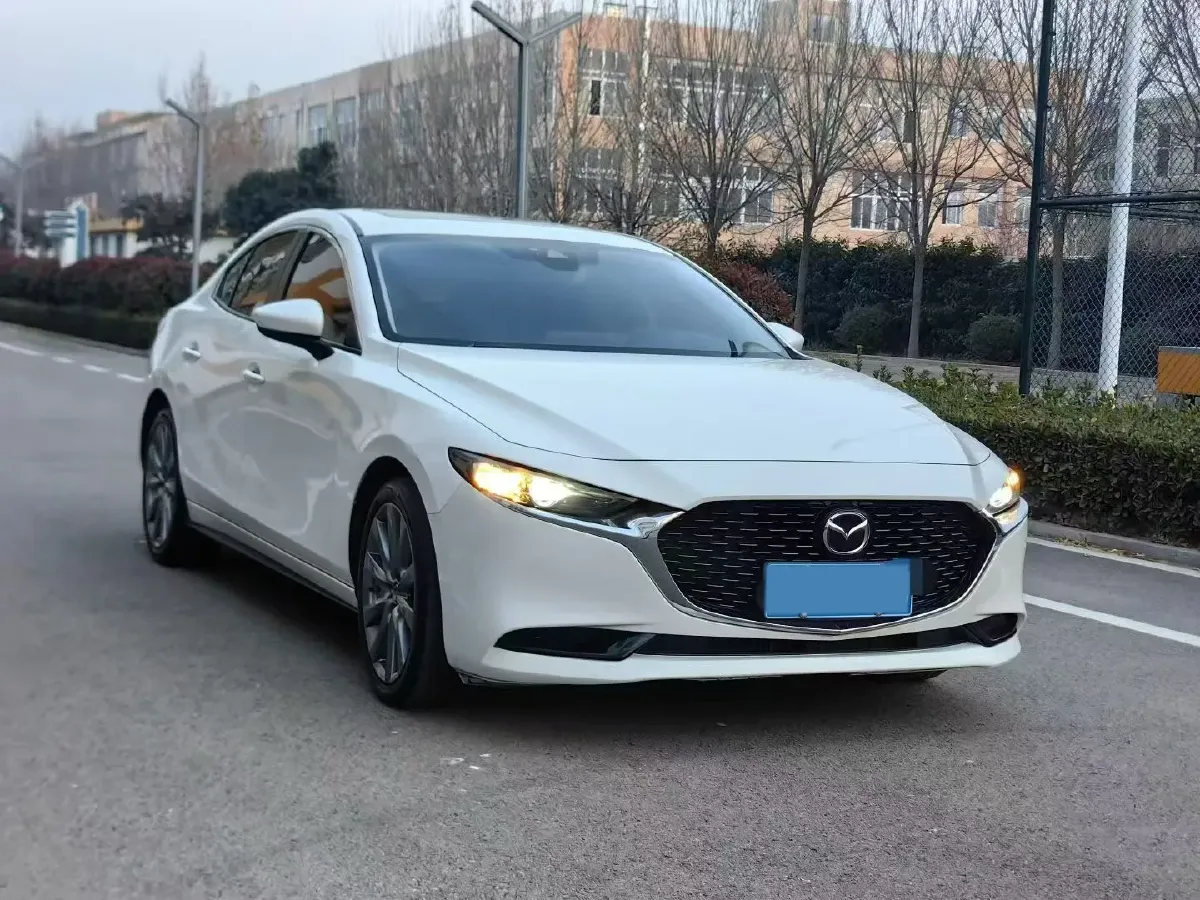 2022 Mazda 3 Axela 2.0L 158HP L4 6AT,autocango,china used car exporter,china ev exporter,chinese used car exporter,chinese used ev exporter