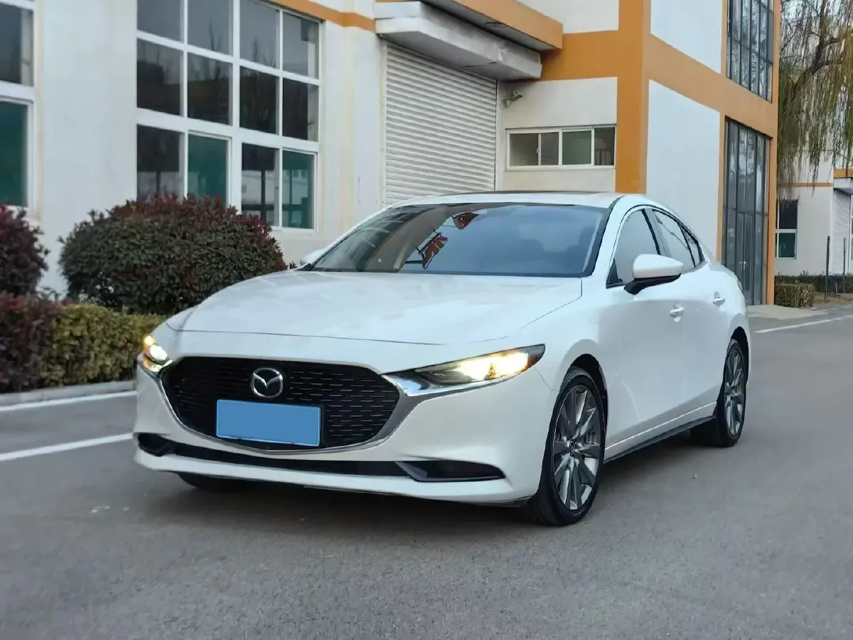 2022 Mazda 3 Axela 2.0L 158HP L4 6AT,autocango,china used car exporter,china ev exporter,chinese used car exporter,chinese used ev exporter