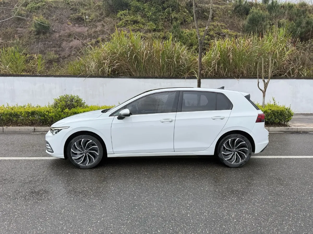 2021 Volkswagen Golf 1.4T 150HP L4 7DCT,autocango,china used car exporter,china ev exporter,chinese used car exporter,chinese used ev exporter