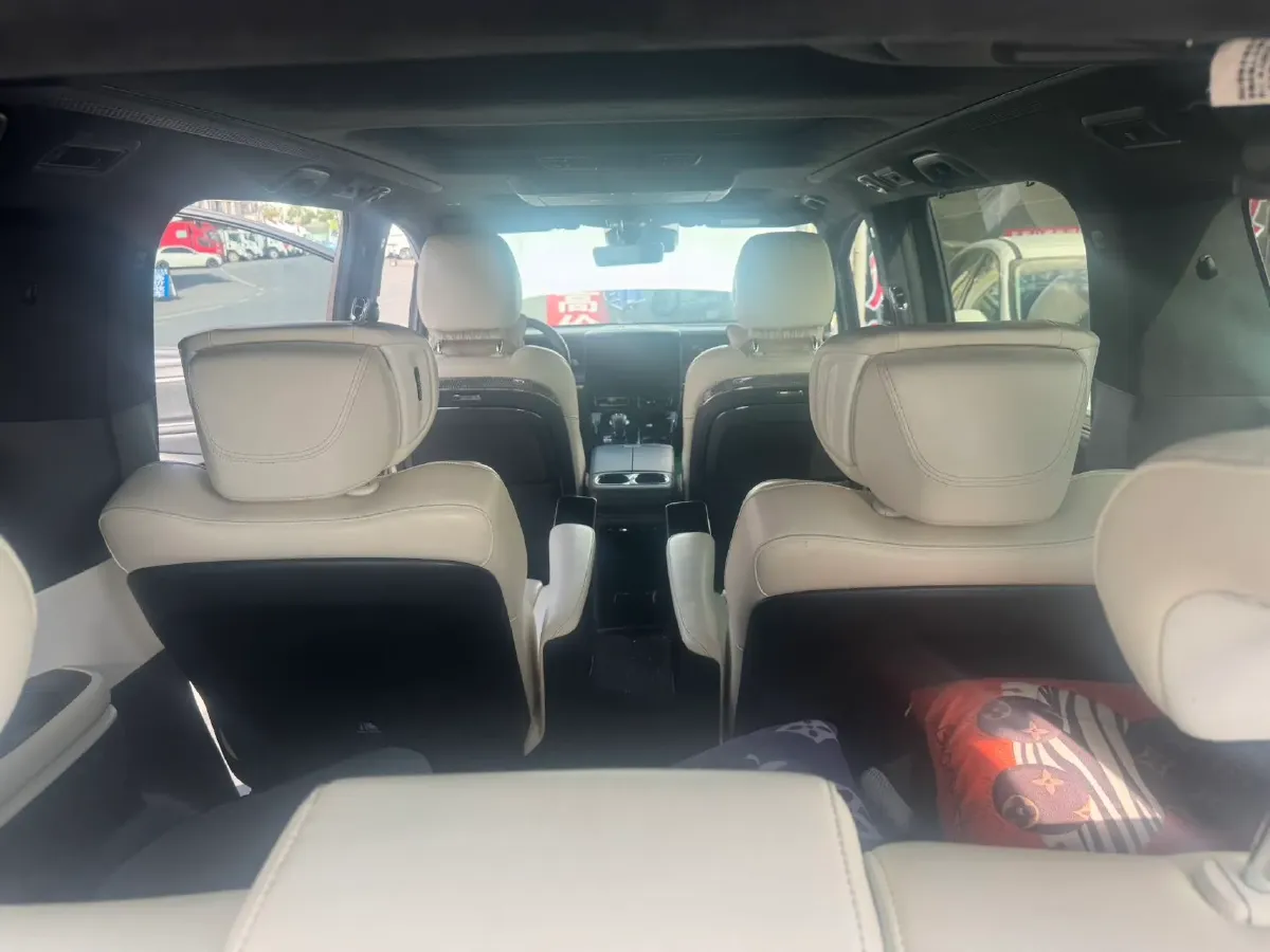 2023 GAC Trumpchi M8 2.0T 190HP L4 E-CVT Hybrid,autocango,china used car exporter,china ev exporter,chinese used car exporter,chinese used ev exporter