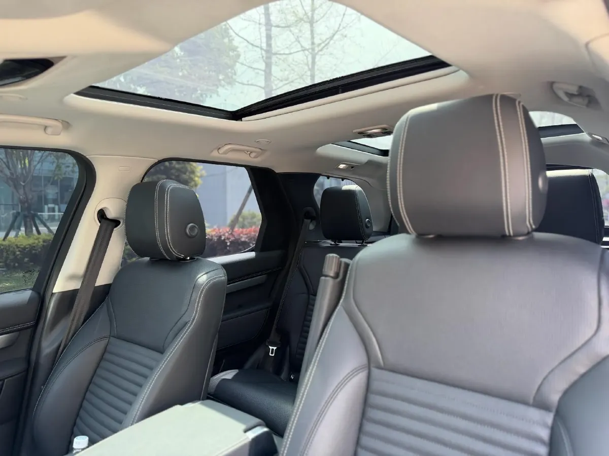 2023 Land Rover Discovery 3.0T 360HP L6 8AT,autocango,china used car exporter,china ev exporter,chinese used car exporter,chinese used ev exporter