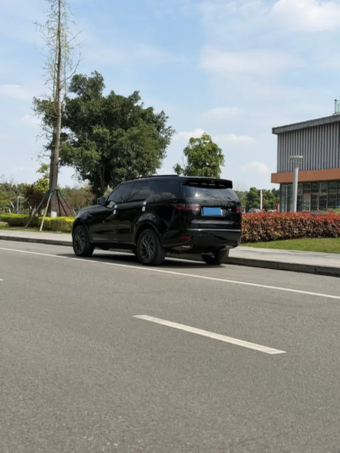 2023 Land Rover Discovery 3.0T 360HP L6 8AT,autocango,china used car exporter,china ev exporter,chinese used car exporter,chinese used ev exporter