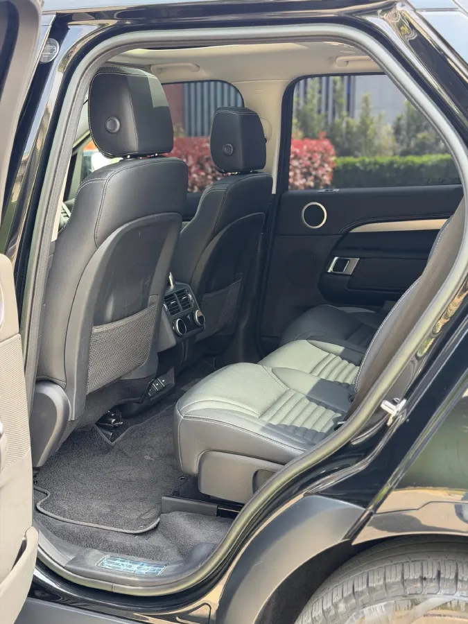 2023 Land Rover Discovery 3.0T 360HP L6 8AT,autocango,china used car exporter,china ev exporter,chinese used car exporter,chinese used ev exporter