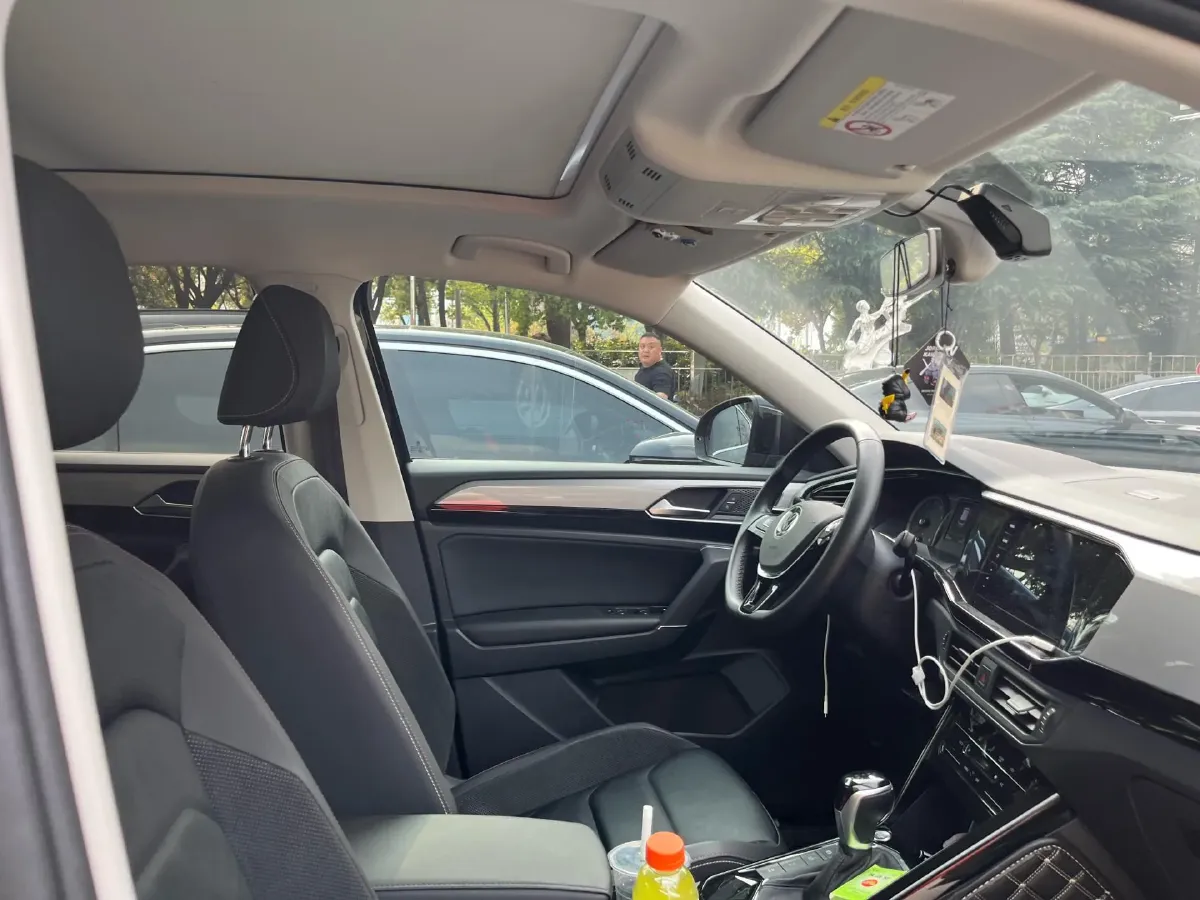 2021 Volkswagen Tayron 2.0T 186HP L4 7DCT,autocango,china used car exporter,china ev exporter,chinese used car exporter,chinese used ev exporter