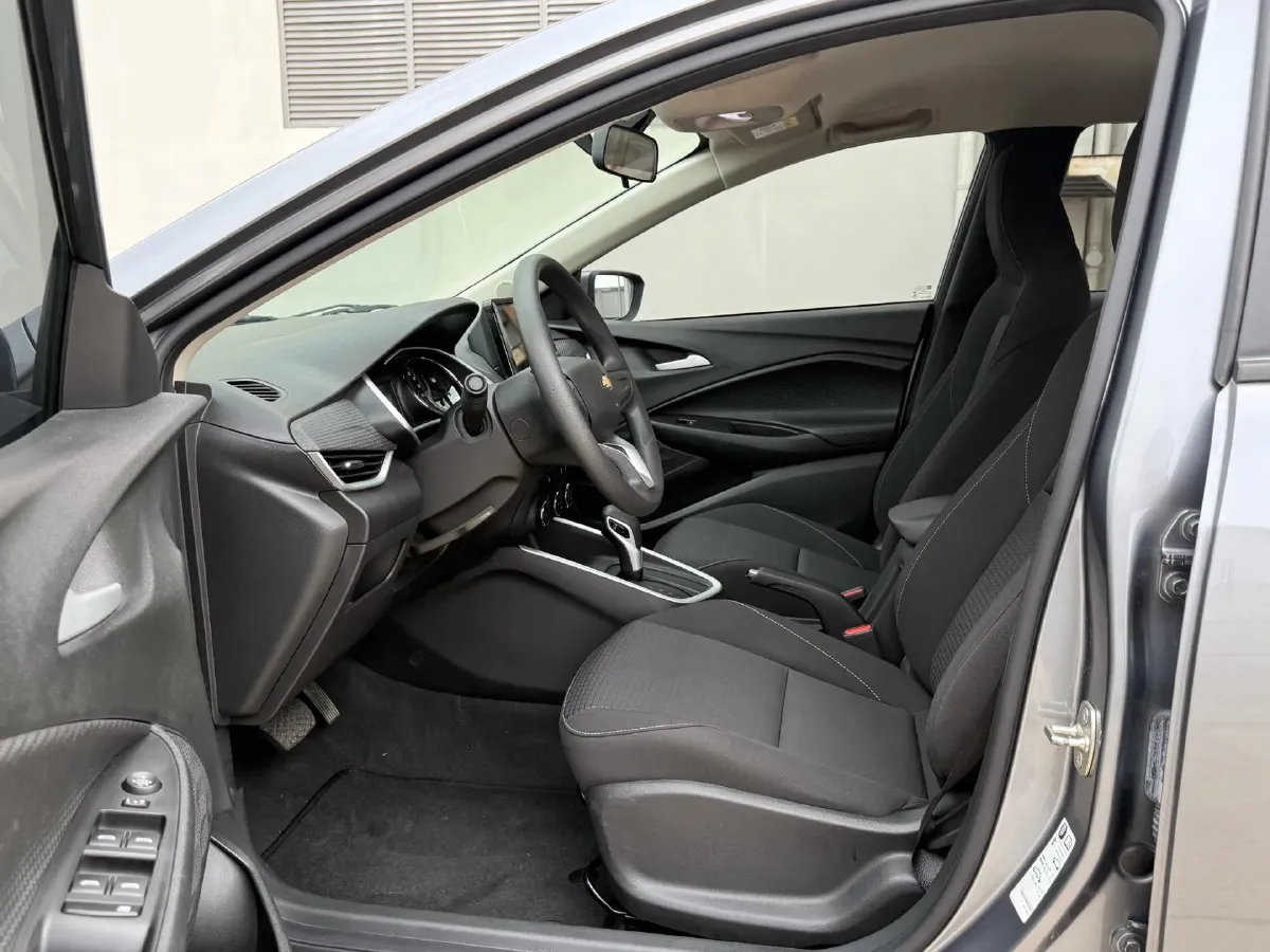 2020 Chevrolet Cavalier 1.0T 125HP L3 6AT,autocango,china used car exporter,china ev exporter,chinese used car exporter,chinese used ev exporter