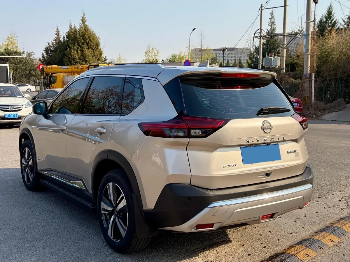 2023 Nissan X-Trail 1.5T 144HP L3 Hybrid,autocango,china used car exporter,china ev exporter,chinese used car exporter,chinese used ev exporter