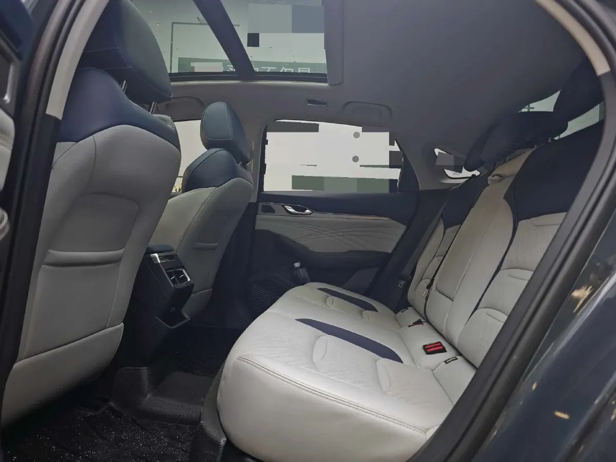 2021 Geely Preface 2.0T 190HP L4 7DCT,autocango,china used car exporter,china ev exporter,chinese used car exporter,chinese used ev exporter