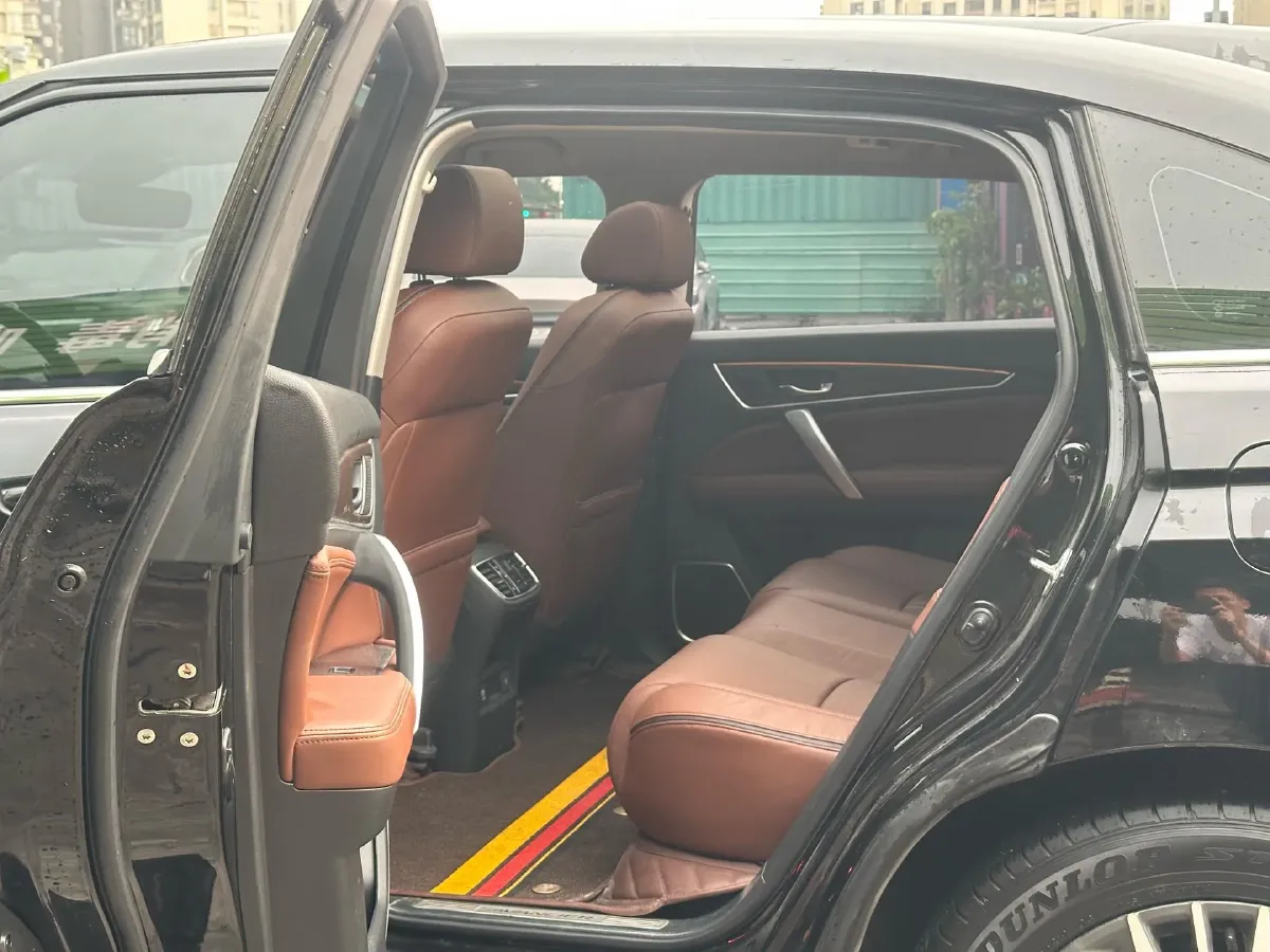 2020 Honda Avancier 2.0T 272HP L4 9AT,autocango,china used car exporter,china ev exporter,chinese used car exporter,chinese used ev exporter