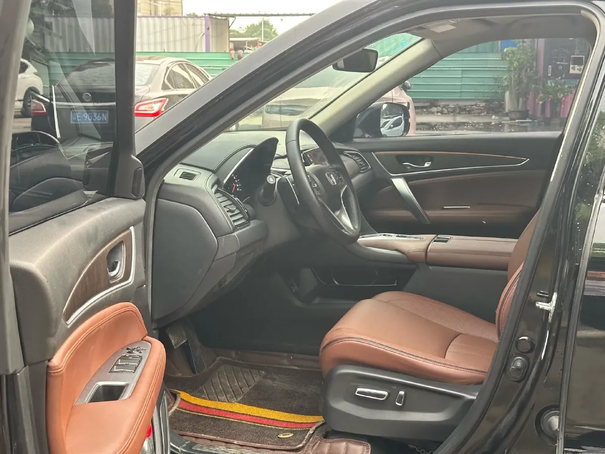 2020 Honda Avancier 2.0T 272HP L4 9AT,autocango,china used car exporter,china ev exporter,chinese used car exporter,chinese used ev exporter