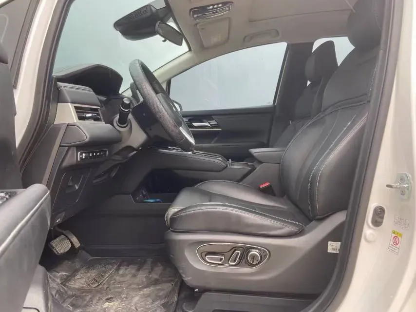 2022 Mitsubishi Airtrek BEV 69.9KWH,autocango,china used car exporter,china ev exporter,chinese used car exporter,chinese used ev exporter