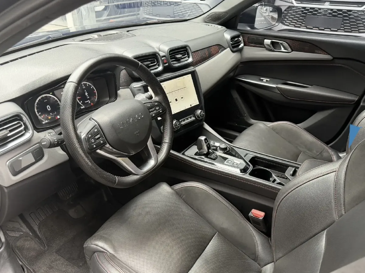 2019 Qoros 5 1.6T 197HP L4 7DCT,autocango,china used car exporter,china ev exporter,chinese used car exporter,chinese used ev exporter