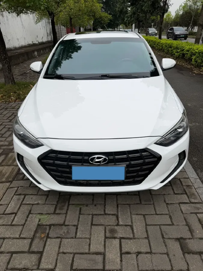 2020 Hyundai Elantra 1.5L 115HP L4 CVT,autocango,china used car exporter,china ev exporter,chinese used car exporter,chinese used ev exporter
