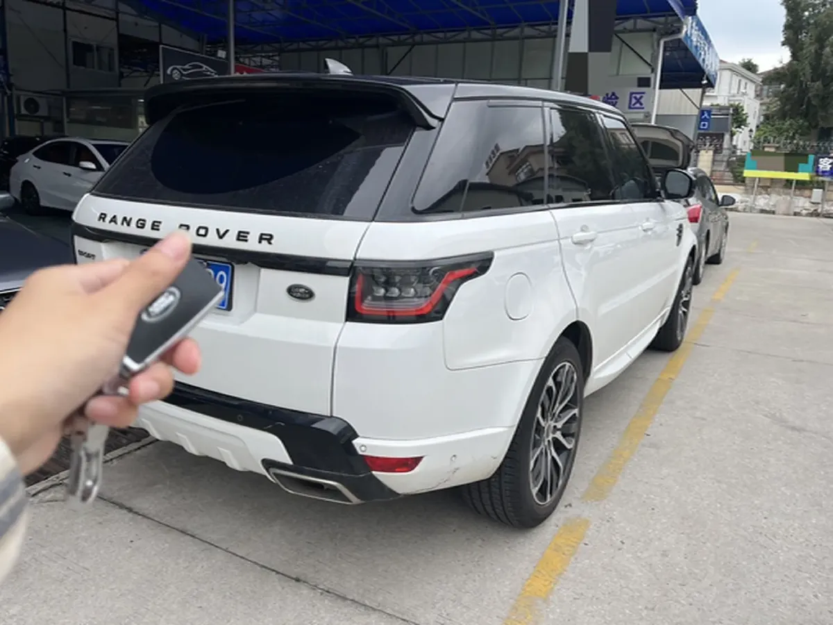 2021 Land Rover Range Rover Sport 3.0T 360HP L6 8AT,autocango,china used car exporter,china ev exporter,chinese used car exporter,chinese used ev exporter