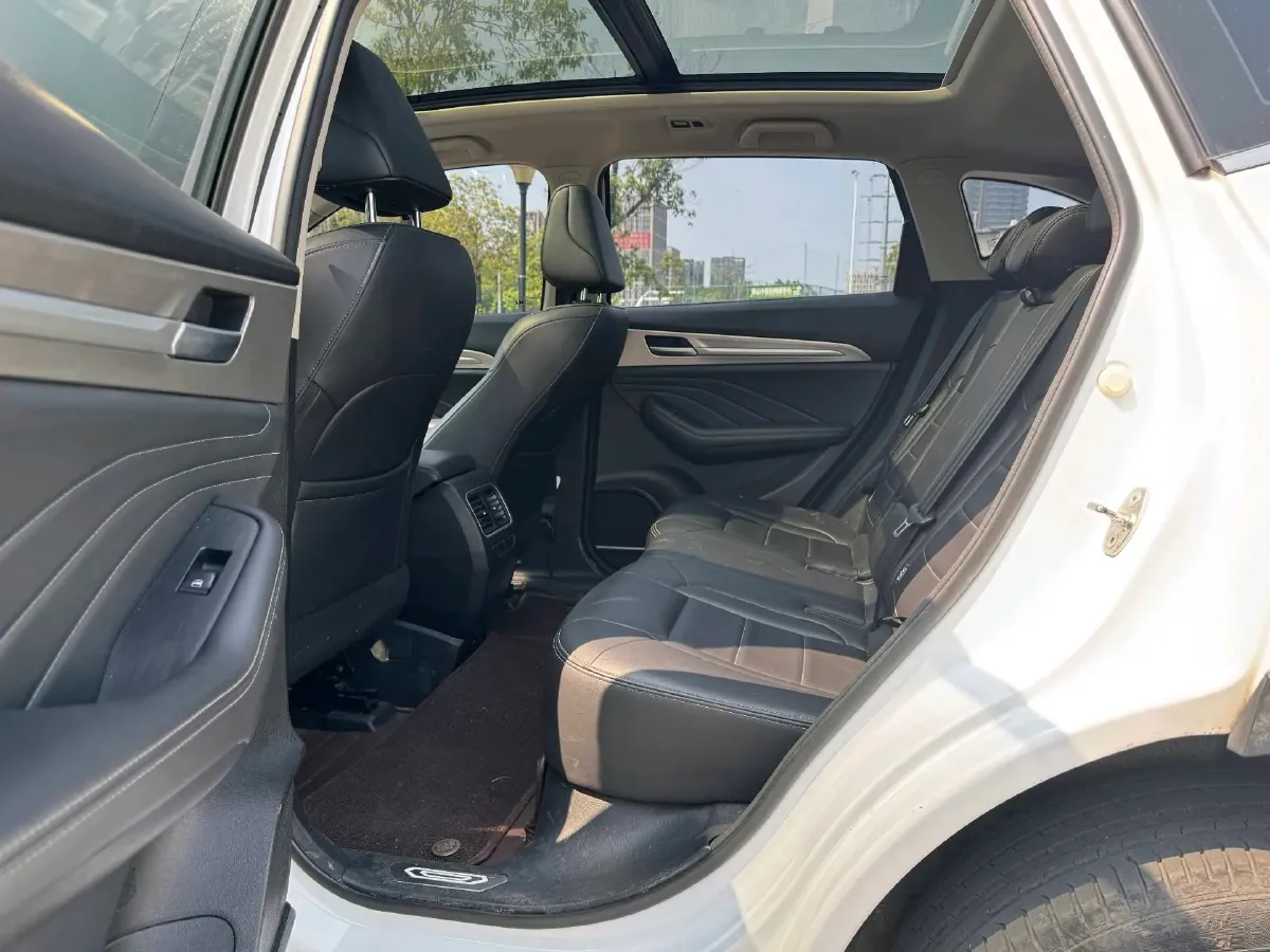 2019 Haval F7 1.5T 169HP L4 7DCT,autocango,china used car exporter,china ev exporter,chinese used car exporter,chinese used ev exporter