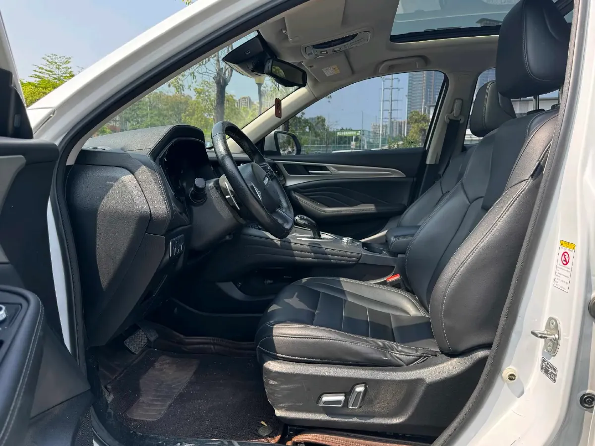 2019 Haval F7 1.5T 169HP L4 7DCT,autocango,china used car exporter,china ev exporter,chinese used car exporter,chinese used ev exporter