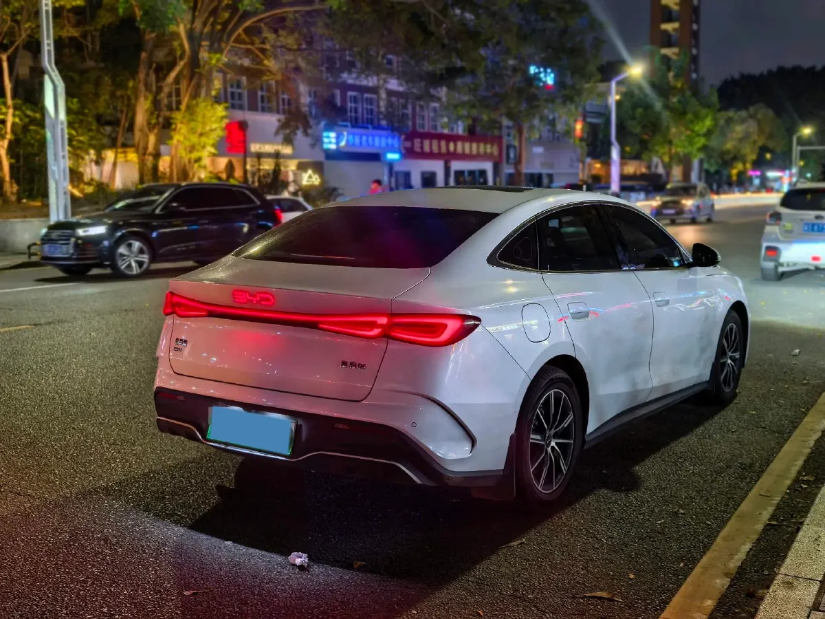 2024 BYD Seal 06 1.5L 101HP L4 E-CVT PHEV 15.87KWH,autocango,china used car exporter,china ev exporter,chinese used car exporter,chinese used ev exporter