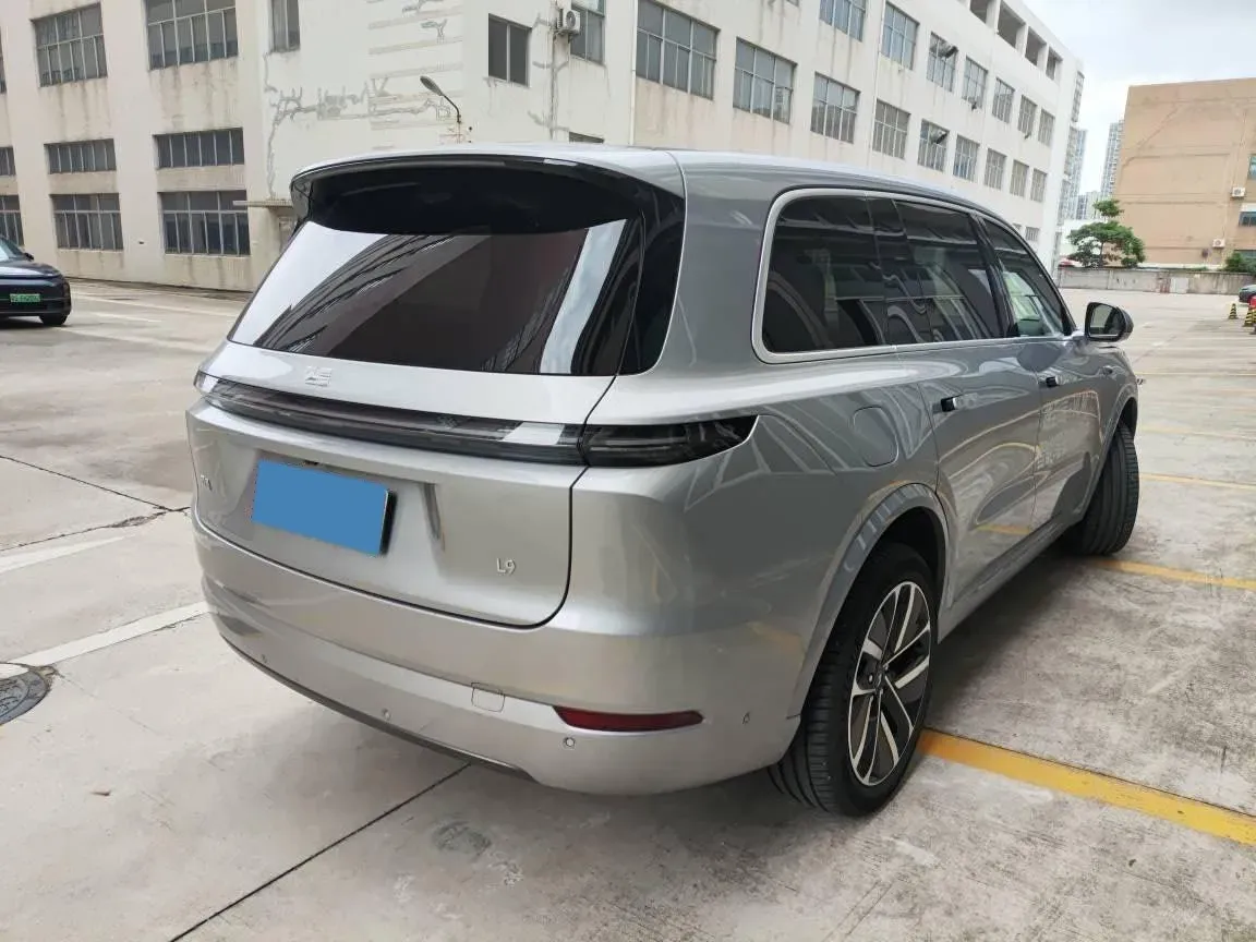 2024 Li L9 Range Extended 154HP REEV 52.3KWH,autocango,china used car exporter,china ev exporter,chinese used car exporter,chinese used ev exporter