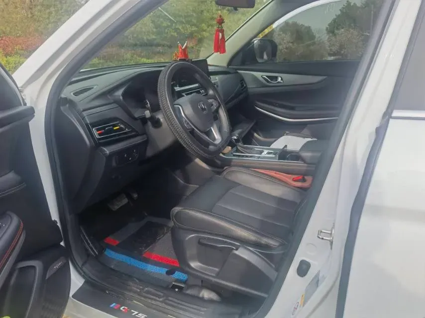 2023 ChangAn CS75 1.5T 188HP L4 7DCT,autocango,china used car exporter,china ev exporter,chinese used car exporter,chinese used ev exporter