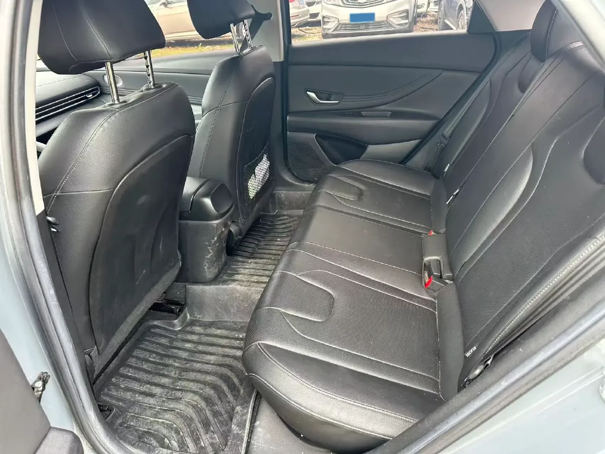 2021 Hyundai Elantra 1.5L 115HP L4 CVT,autocango,china used car exporter,china ev exporter,chinese used car exporter,chinese used ev exporter